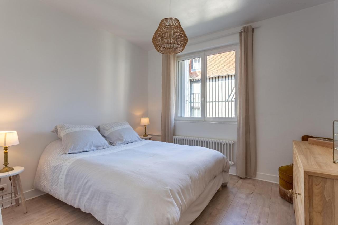 Le Carrousel - Appartement Avec Studio Attenant Deauville Buitenkant foto